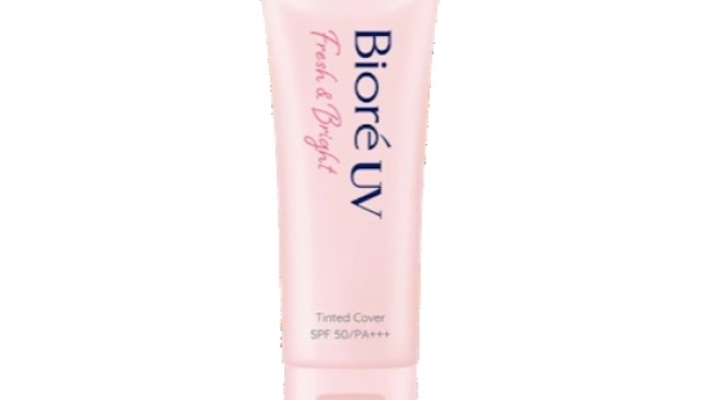 5 Sunscreen Mengandung Niacinamide untuk Wajah Cerah Sepanjang Tahun 2026