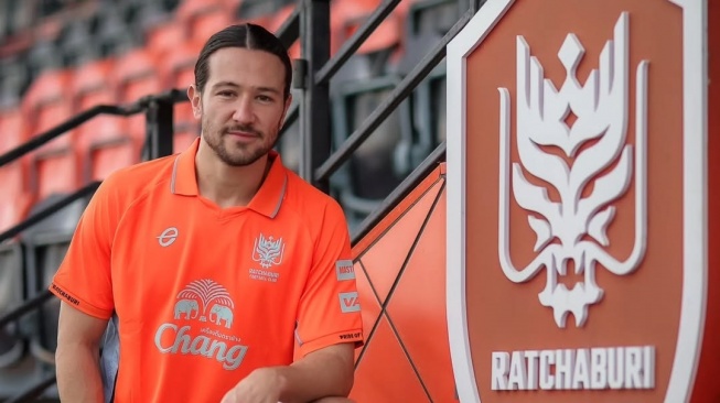 Ratchaburi Resmi Datangkan Pemain Timnas Malaysia Keturunan Inggris Jelang Lawan Persib Bandung