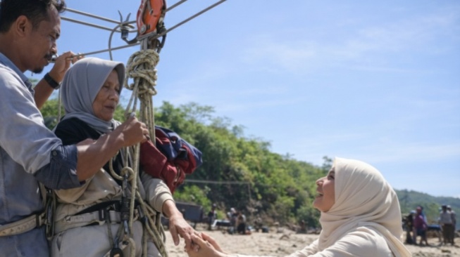 Meniti Asa Menjemput Harapan saat Jalan Lintas Timur Kembali Berdenyut
