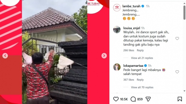 Protes Celana Dalam di Kudus. [Instagram/lambe_turah]