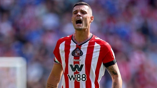 Siapa bilang main ke London Utara itu menakutkan? Bagi Sunderland, Tottenham Hotspur Stadium hanyalah tempat wisata lain untuk memamerkan ketangguhan mntal mereka. [Dok Sunderland]