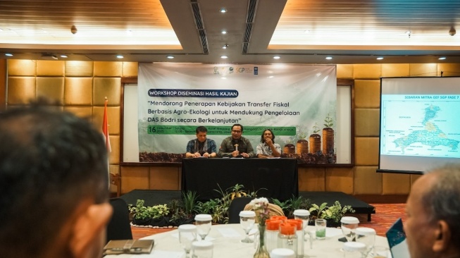 Diskusi yang digelar oleh Lembaga ARUPA di Quest Hotel Simpang Lima, Semarang, Jawa Tengah, Selasa (16/12/2025), membahas krisis dan keberlanjutan Daerah Aliran Sungai (DAS) Bodri.(Dokumentasi pribadi)