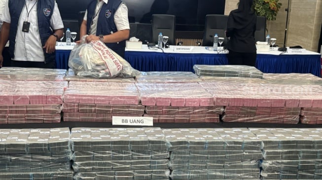 Sikat 21 Situs Judi Online Internasional, Bareskrim Sita Rp59 Miliar dan Ringkus 5 Tersangka