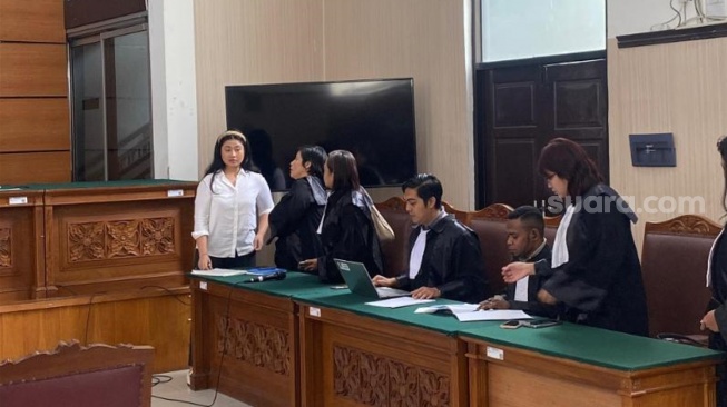 Pledoi Laras Faizati Dianggap Angin Lalu, Jaksa Tetap Tuntut Laras Faizati 1 Tahun Penjara