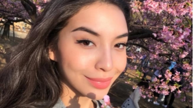 Manohara Tak Sudi Disebut Mantan Istri Pangeran Kelantan, Tegaskan Dirinya Korban Kekerasan