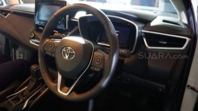5 Mobil Sedan Toyota Bekas yang Murah Perawatan dan Nyaman untuk Orang Tua