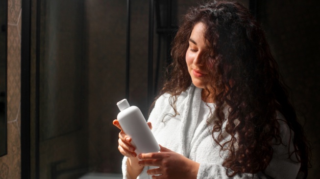 5 Sampo Murah Terbaik untuk Kulit Kepala Sensitif yang Dijual Indomaret