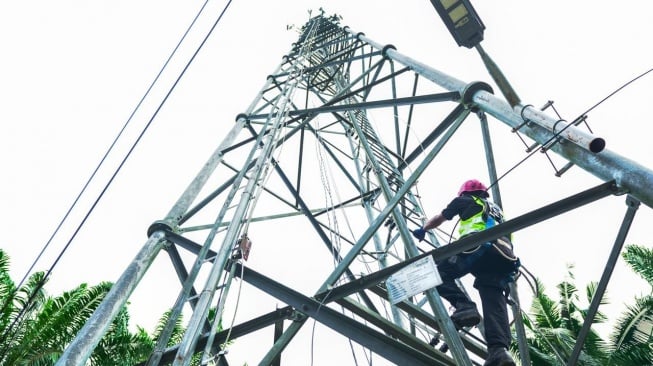 Indosat Ungkap Lonjakan Trafik Data di Jawa Tengah dan DIY, AI Jadi Kunci Keandalan Jaringan