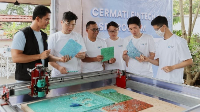 Begini Cara Warga Kertabumi Ubah Plastik Bekas Jadi Penghasilan Jutaan