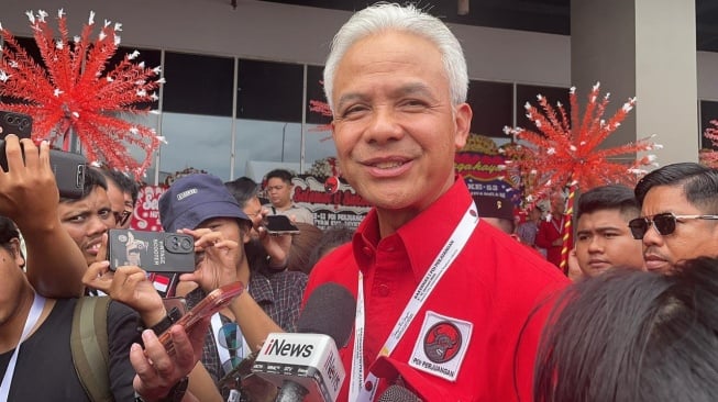 Ganjar Soroti Pelaksanaan Demokrasi dan Isu Pilkada di Rakernas PDIP 2026