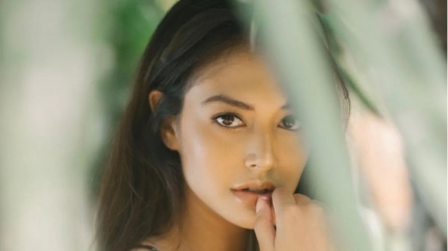 Apa Itu Child Grooming? Pengalaman Traumatis Aurelie Moeremans di Buku Broken Strings