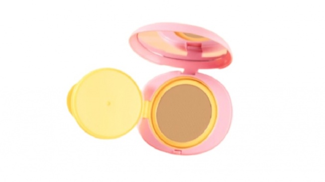 Azarine Covermatte Sunscreen Cushion (Shopee)