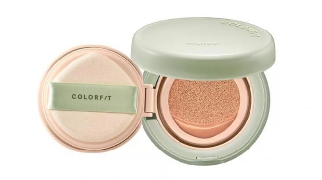 Wardah Colorfit 5D Blur Cloud Cushion Matte (Shopee)
