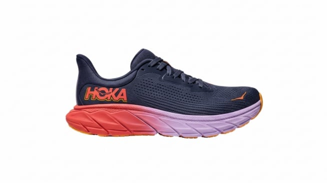Hoka Arahi 7