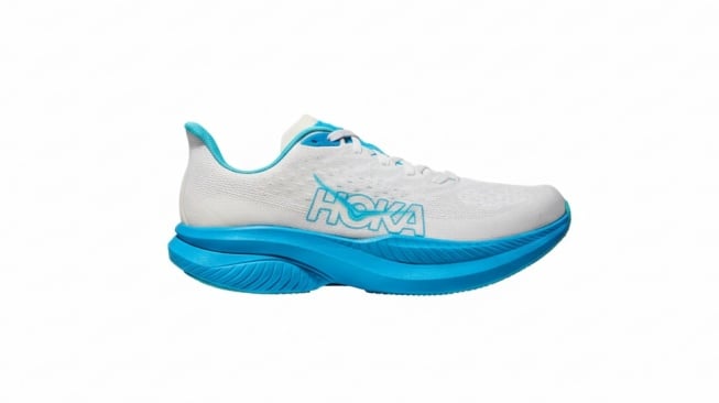 Hoka Mach 6