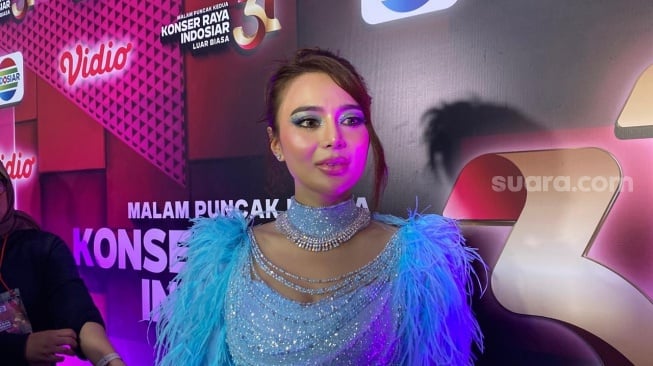 Wika Salim ditemui di belakang panggung perayaan HUT ke-31 Indosiar di kawasan Daan Mogot, Jakarta Barat pada Minggu, 11 Januari 2026. [Suara.com/Tiara Rosana]