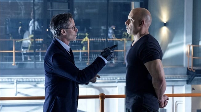 Film Bloodshot yang dibintangi Vin Diesel akan tayang pada Senin (12/1/2026) malam ini pukul 21.00 WIB di Trans TV. [YouTube]