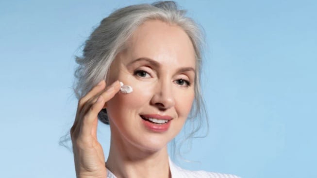 5 Pilihan Moisturizer Anti Aging Terbaik di Indomaret, Mulai Rp20 Ribuan