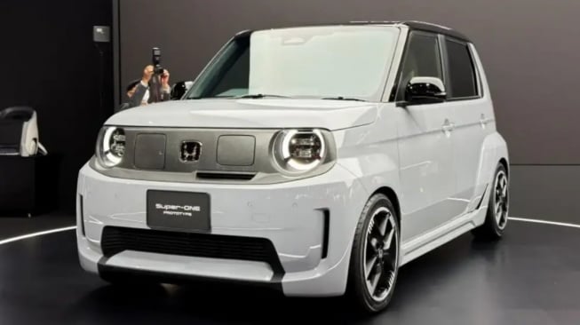 Honda Super One (Car Expert)