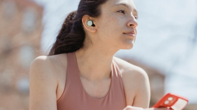 5 Earphone Sport Running Wireless Paling Praktis, Bass Mantap Harga Mulai Rp100 Ribuan