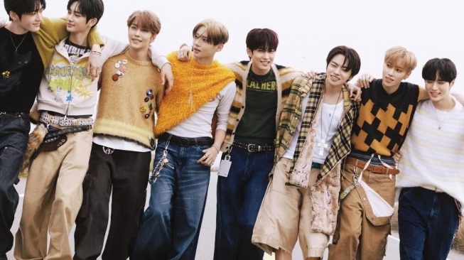 ALPHA DRIVE ONE Resmi Debut, Arno Absen Tampil Akibat Patah Tulang