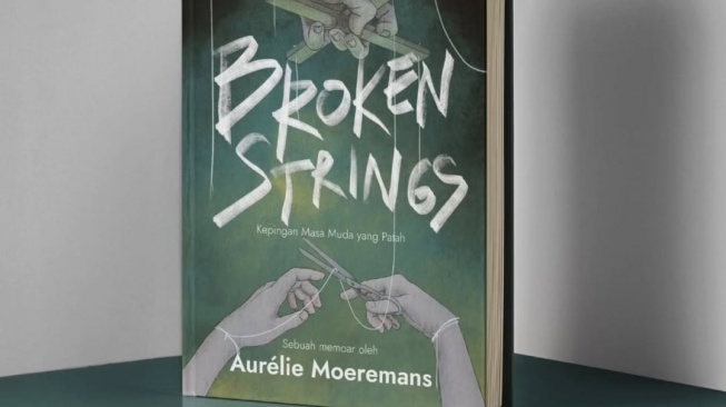 Buku Aurelie Moeremans, Broken Strings [Instagram]