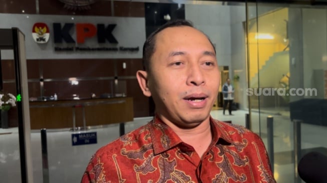 Nyumarno Diperiksa KPK Terkait Kasus Suap Ijon Proyek Bupati Bekasi Nonaktif Ade Kunang