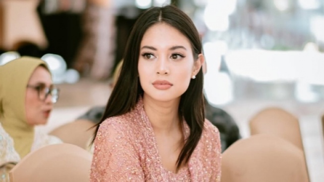6 Kisah Pahit Aurelie Moeremans di Broken Strings, Alami Grooming sampai Bullying