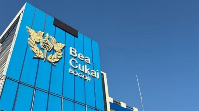 Kamuflase Bus Pekerja: Strategi PT GAN Kelabuhi Bea Cukai demi Keluarkan Barang Tanpa Izin