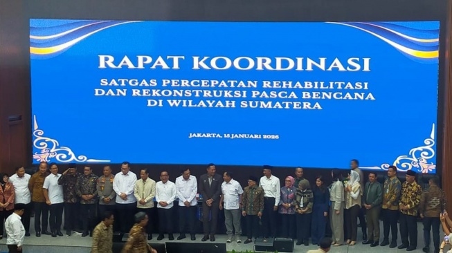 Mendagri Pimpin Rakor Satgas Percepatan Rehabilitasi dan Rekonstruksi Pascabencana Sumatra