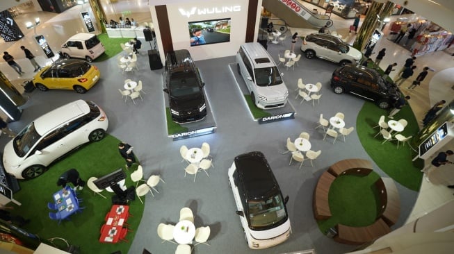 Wuling Darion PHEV dengan Jarak Tempuh 1000 KM Mejeng di Pameran Terbaru