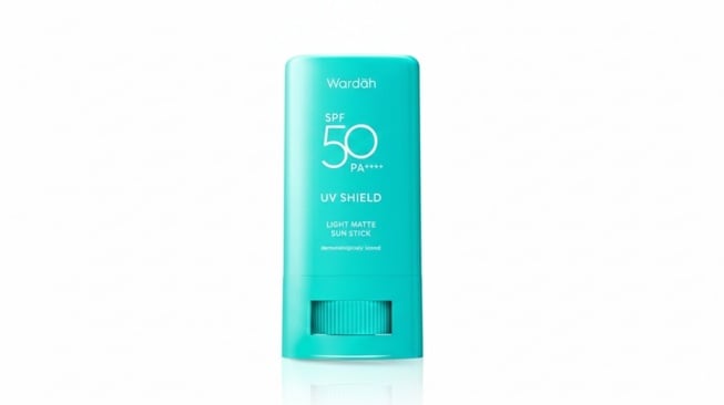Wardah UV Shield Light Matte Sun Stick SPF 50 PA+++