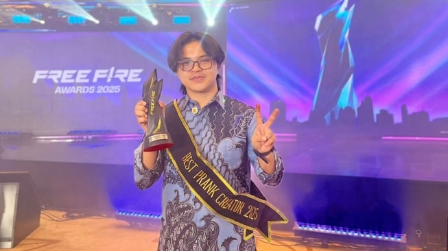 Kata Baban Usai Raih Piala di Free Fire Awards 2025, Konsistensi Jadi Kunci Kesuksesan