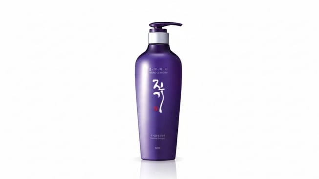 Daeng Gi Meo Ri Vitalizing Shampoo