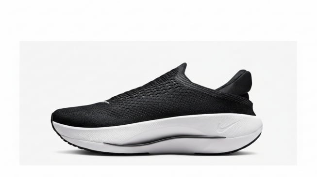 Nike Reina EasyOn Women's Shoes