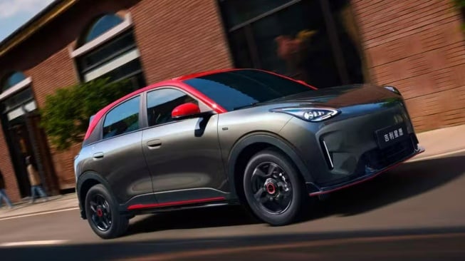 10 Mobil Listrik Terlaris di China 2025: EV Murah Geely Gulingkan Tesla, Wuling Nomor 2