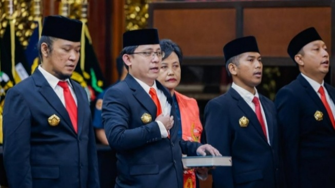 Berapa Gaji Noe Letto yang Baru Dilantik Jadi Tenaga Ahli DPN? Segini Kisarannya