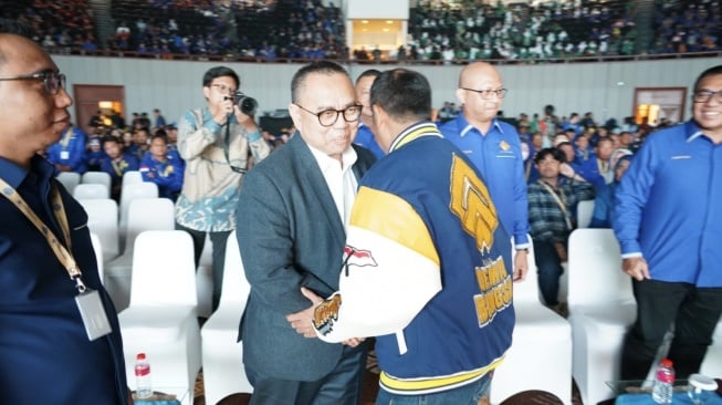 Menteri Energi dan Sumber Daya Mineral periode 2014&ndash;2016, Sudirman Said, menyambut positif deklarasi pendirian Partai Gerakan Mandiri Bangsa atau Partai Gema Bangsa. [Dok Pribadi]