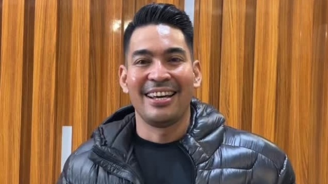 Deretan Host Indonesian Idol, Robby Purba Gantikan Boy William di 2026