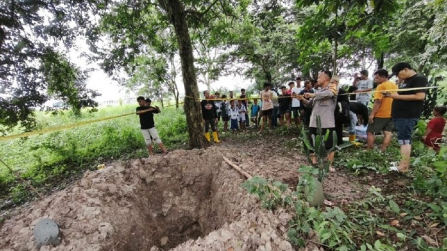 Horor di Serang! Makam 7 Tahun Dibongkar, Tengkorak Jenazah Raib Misterius