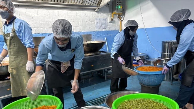 BGN Sidak Dapur MBG, Atap Sejumlah SPPG Belum Sesuai SOP