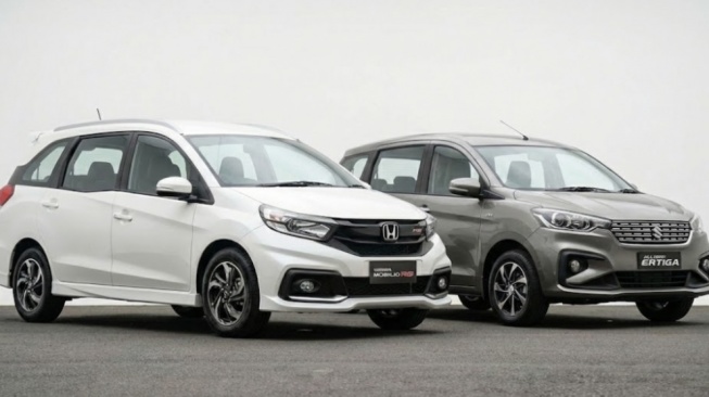 Mending Mobilio atau Ertiga? Mobil Keluarga Favorit Tapi Intip Dulu Beda Spek Kenyamanannya