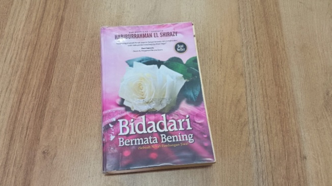 Belajar Komitmen Terhadap Janji di Novel Bidadari Bermata Bening