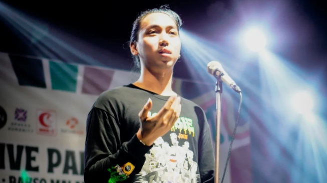 Vokal Dandy Panjawi dipuji mirip Once. [Instagram]