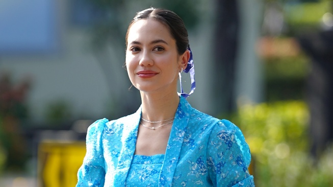 Pevita Pearce sempat panik mendengar bunyi token listrik berbunyi, dikira suara bom. [Instagram]