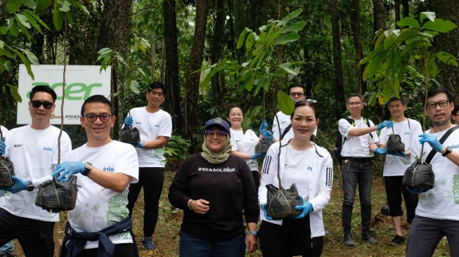 Gerakan &ldquo;Kelola e-Waste, Sayangi Bumi&rdquo;. [Acer Indonesia] 
