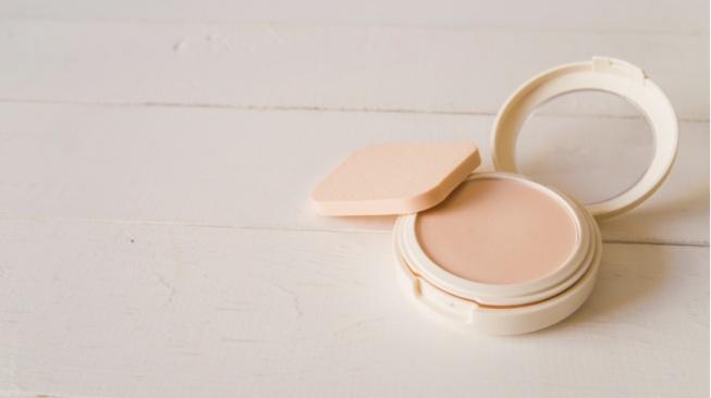 5 Cushion dengan Finish Matte Terbaik untuk Kulit Berminyak dan Acne Prone