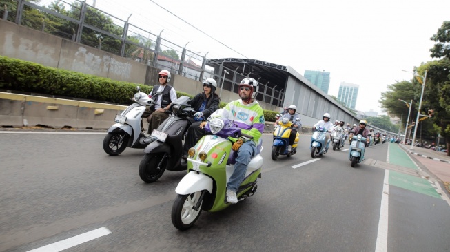 Yamaha Grand Filano Hybrid jadi salah skutik favorit anak muda yang ingin tetap tampil stylish dan jadi pusat perhatian saat sedang berkendara. (Foto: Ist)