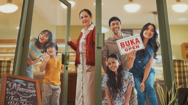 Film Senin Harga Naik yang dibintangi Meriam Bellina dan Nadya Arina siap tayang pada Idul Fitri 2026. [Instagram]