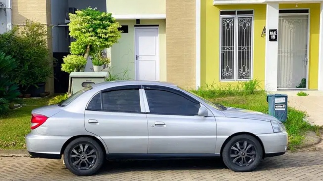 Kia Rio 2005. (OLX)
